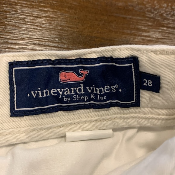 Vineyard Vines Shorts - Picture 7 of 7